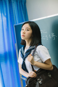 老师翘臀高潮流白浆