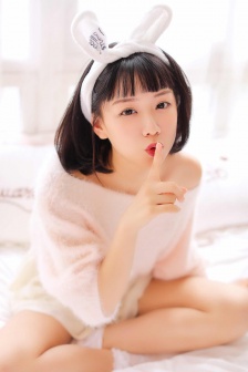 女同